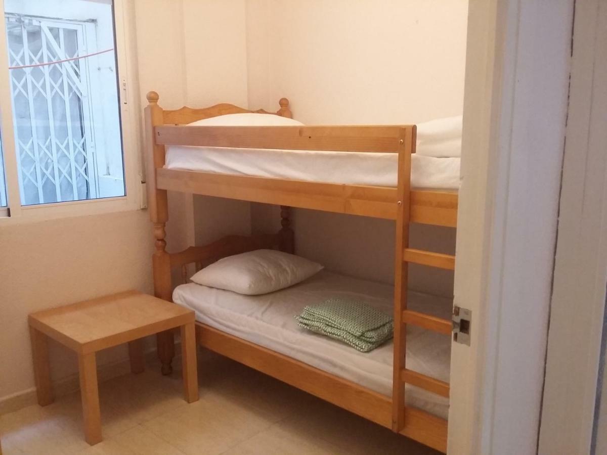 Downtown With Wifi & Tv Box Apartment Торевиеха Екстериор снимка