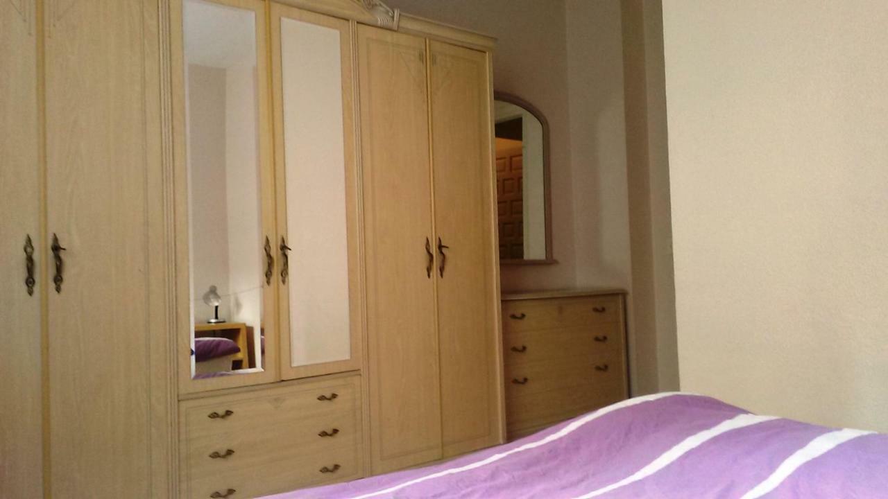 Downtown With Wifi & Tv Box Apartment Торевиеха Екстериор снимка