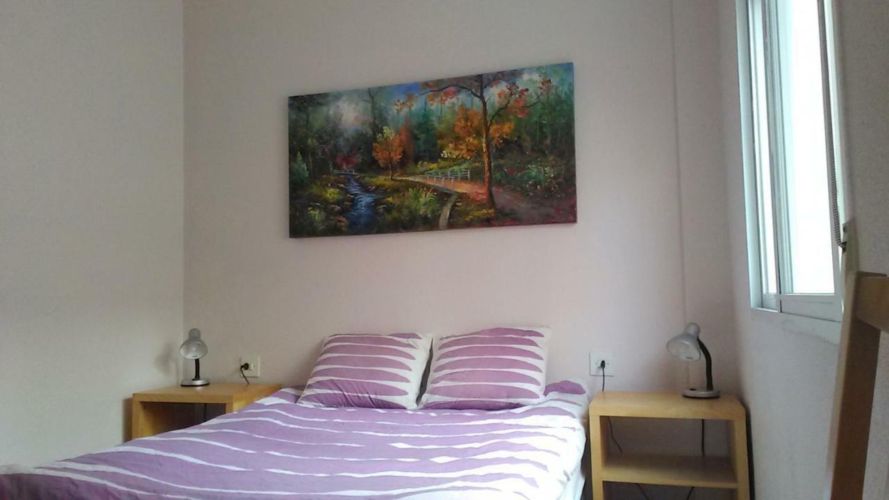 Downtown With Wifi & Tv Box Apartment Торевиеха Екстериор снимка